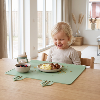 BabySafe Praktisk och Hygienisk Silikonunderlägg för Bebisar med Upphöjd Kant
